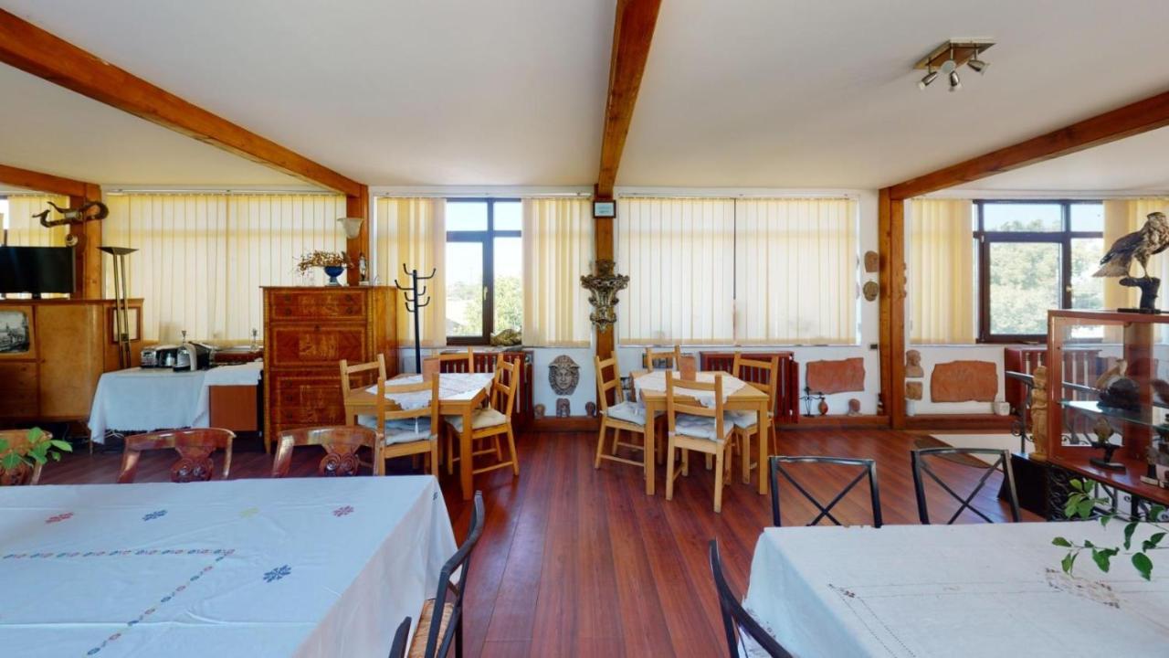 Villa Giulia Islaz Luaran gambar